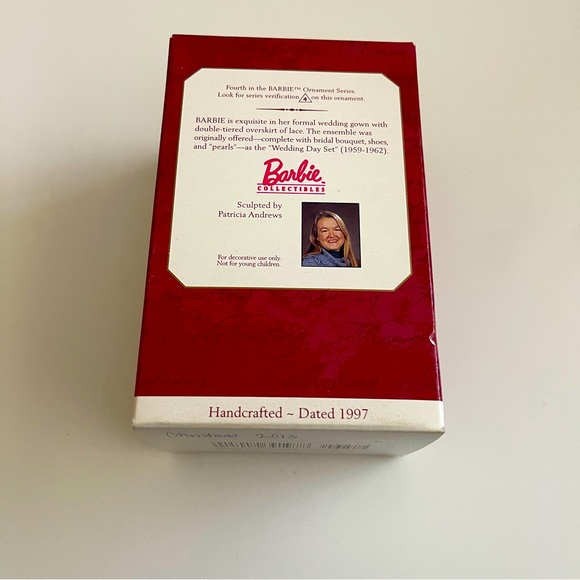 Wedding Day Barbie Ornament - Hallmark - 1997 - Picture 3 of 5